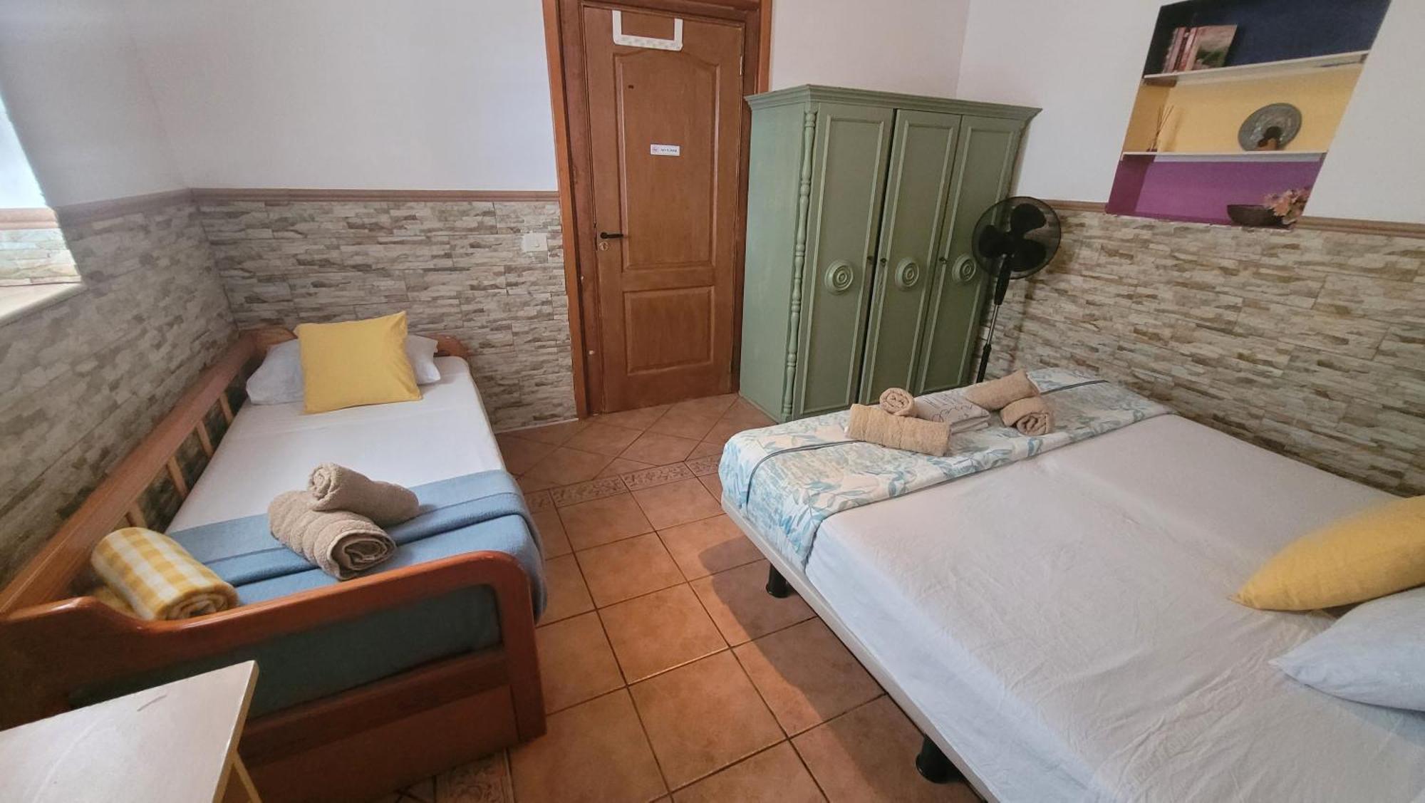 Sardina Eden Guesthouse חדר תמונה