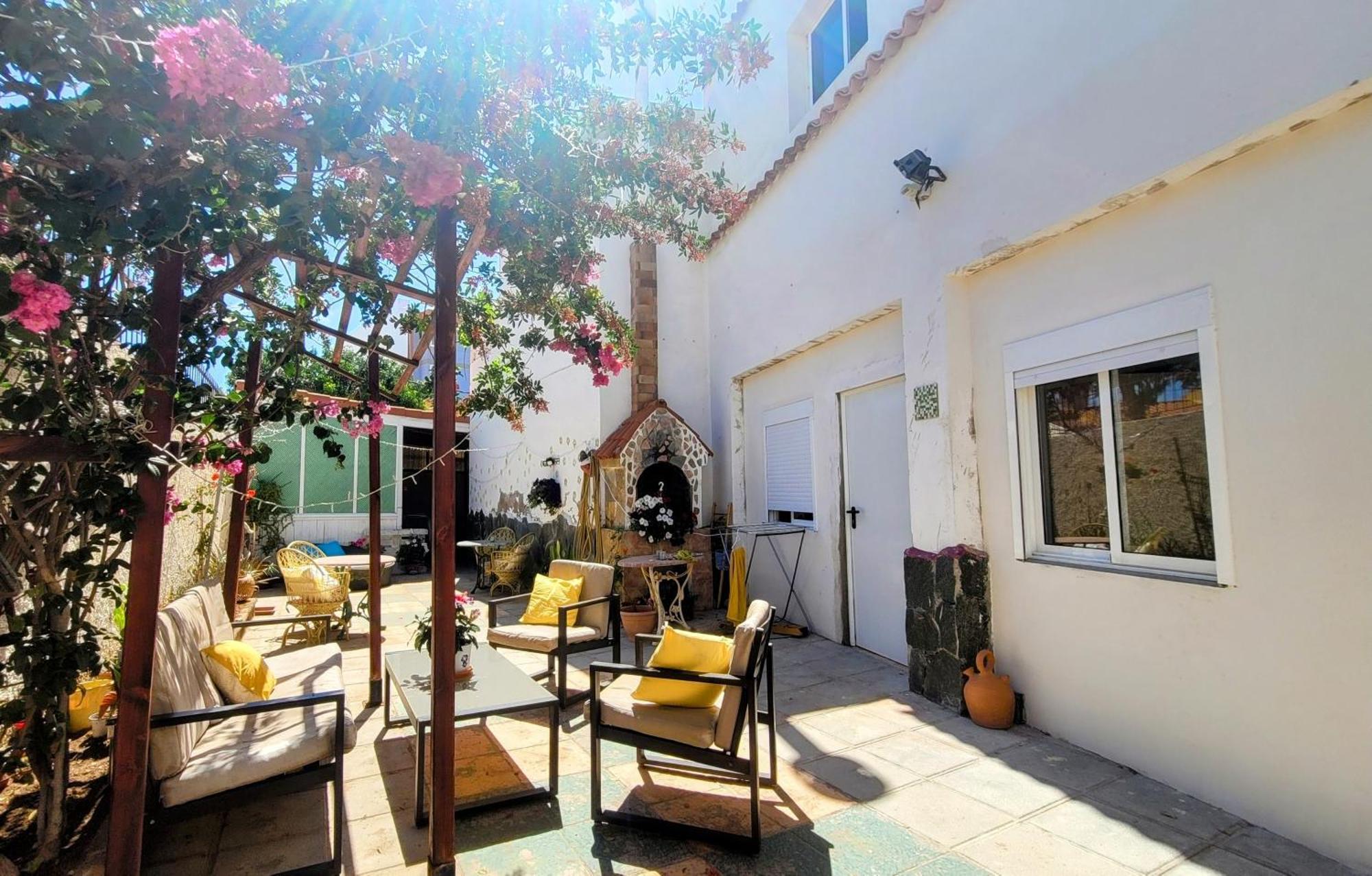 Sardina Eden Guesthouse מראה חיצוני תמונה