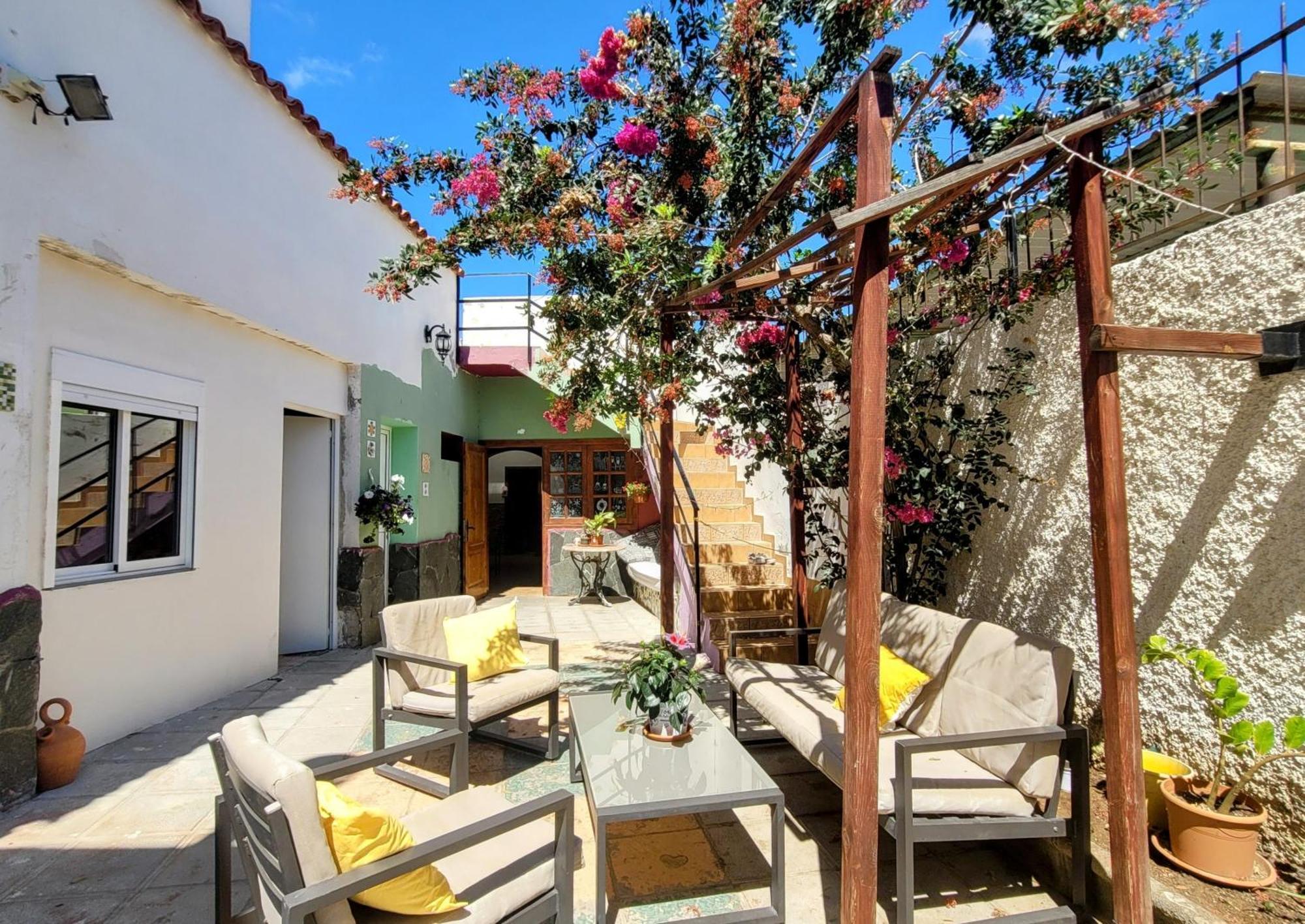 Sardina Eden Guesthouse מראה חיצוני תמונה